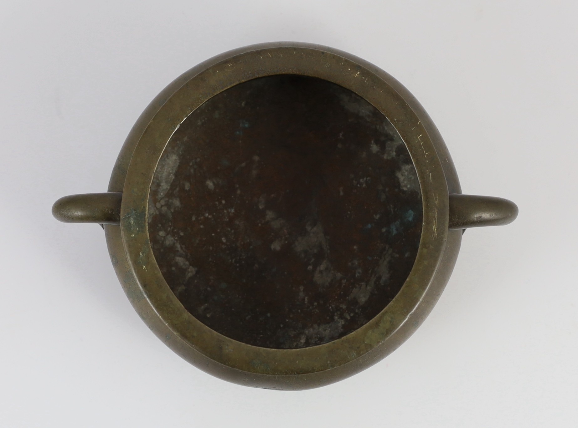 A Chinese bronze gui censer, Xuande six character mark but 19th century, 22cm across, the rim 14.2cm diameter